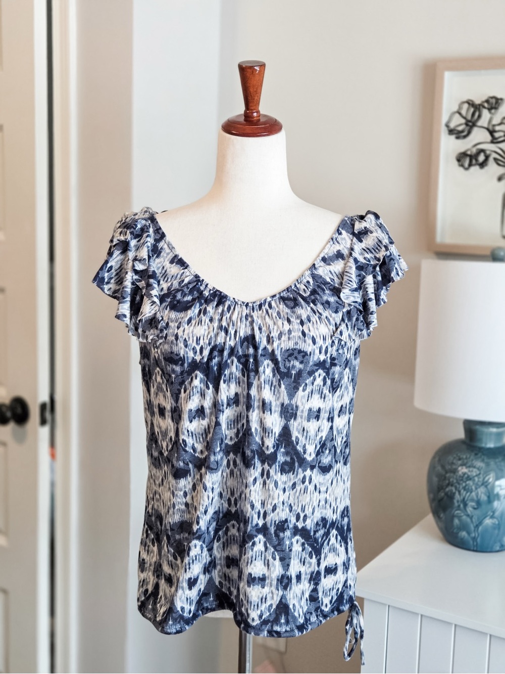 Women’s Blue Patterned Ruffle Sleeve Top